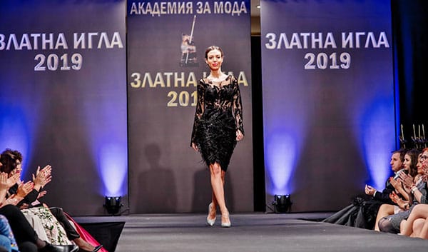 ФАНТАСТИЧЕН РЕВЮ-СПЕКТАКЪЛ ЗА 25-ИЯ РОЖДЕН ДЕН НА ЗЛАТНАТА ИГЛА