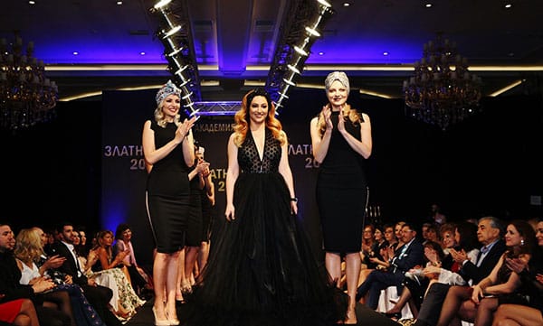 ФАНТАСТИЧЕН РЕВЮ-СПЕКТАКЪЛ ЗА 25-ИЯ РОЖДЕН ДЕН НА ЗЛАТНАТА ИГЛА