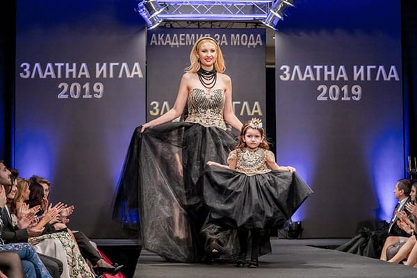 ФАНТАСТИЧЕН РЕВЮ-СПЕКТАКЪЛ ЗА 25-ИЯ РОЖДЕН ДЕН НА ЗЛАТНАТА ИГЛА