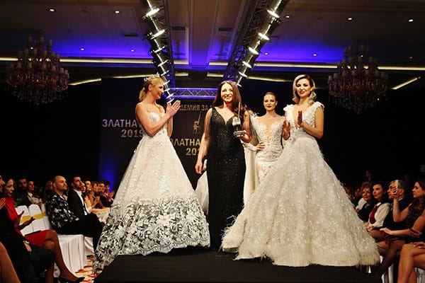 ФАНТАСТИЧЕН РЕВЮ-СПЕКТАКЪЛ ЗА 25-ИЯ РОЖДЕН ДЕН НА ЗЛАТНАТА ИГЛА