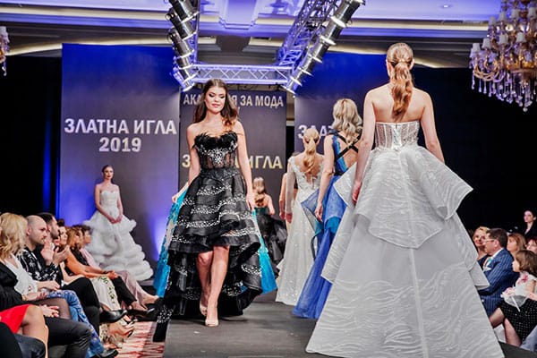 РАДОСЛАВА ЛАЗАРОВА СПЕЧЕЛИ 