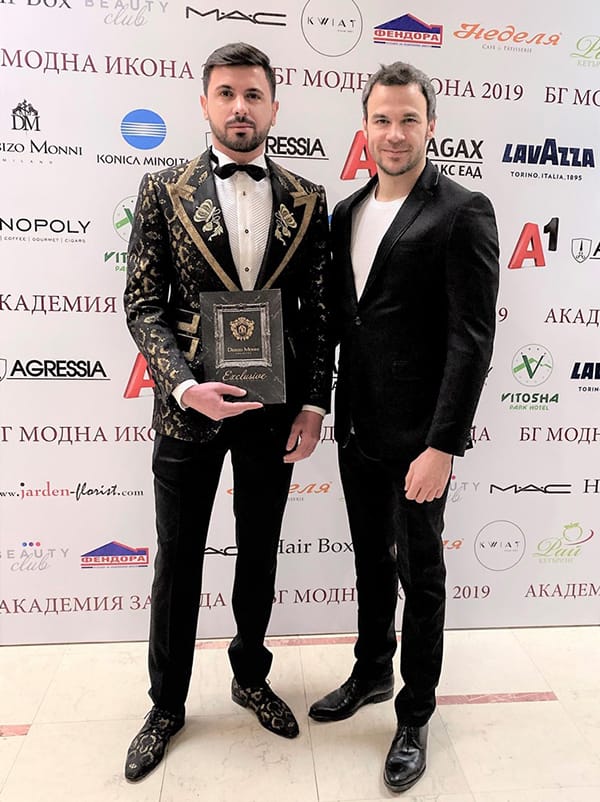 CLUB & CEREMONY: ЕЛЕГАНТНОСТ, КРАСОТА И БЕЗУПРЕЧНО СВЕТСКО ПРИСЪСТВИЕ