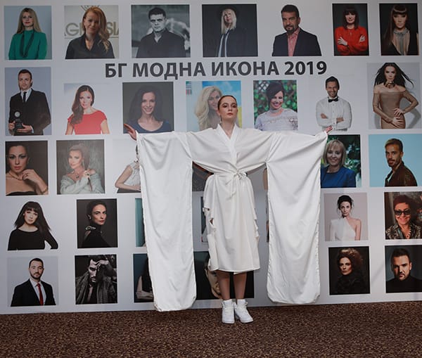 БЪЛГАРСКИ И ЧУЖДЕСТРАННИ МЛАДИ ДИЗАЙНЕРИ ПОКАЗАХА СВОИ ТВОРЕНИЯ НА БГ МОДНА ИКОНА 2019