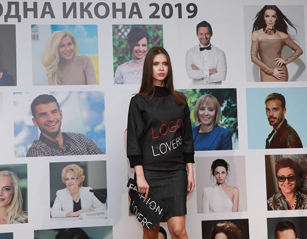БЪЛГАРСКИ И ЧУЖДЕСТРАННИ МЛАДИ ДИЗАЙНЕРИ ПОКАЗАХА СВОИ ТВОРЕНИЯ НА БГ МОДНА ИКОНА 2019