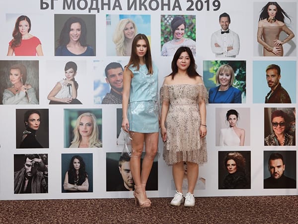 БЪЛГАРСКИ И ЧУЖДЕСТРАННИ МЛАДИ ДИЗАЙНЕРИ ПОКАЗАХА СВОИ ТВОРЕНИЯ НА БГ МОДНА ИКОНА 2019