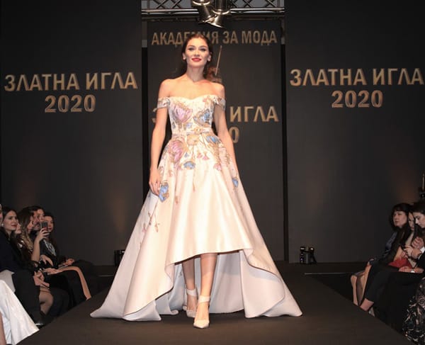 Златна игла