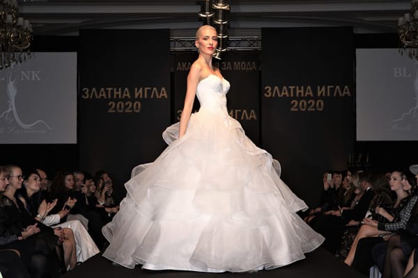 Златна игла