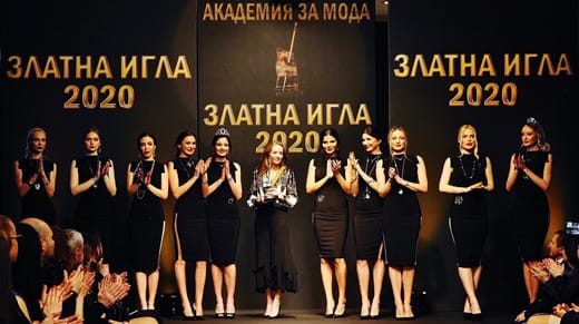 Испанската благородничка за първи път показа авторски бижута в уникално ревю