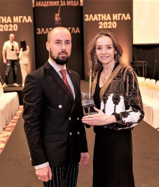 Испанската благородничка за първи път показа авторски бижута в уникално ревю