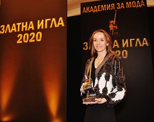 Испанската благородничка за първи път показа авторски бижута в уникално ревю