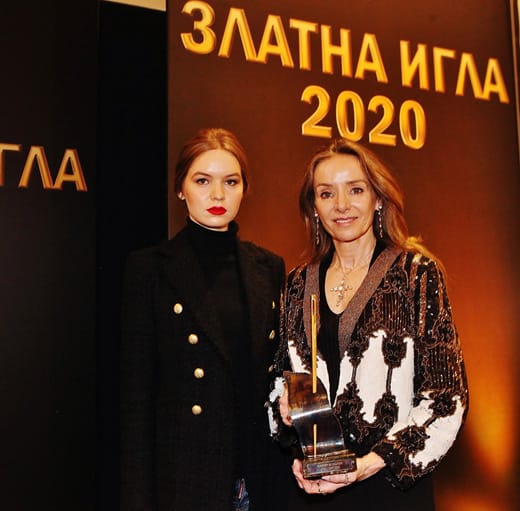 Испанската благородничка за първи път показа авторски бижута в уникално ревю