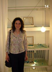 Шани доказа изтънчения си вкус към бижутата и посети изложбата на Бучи