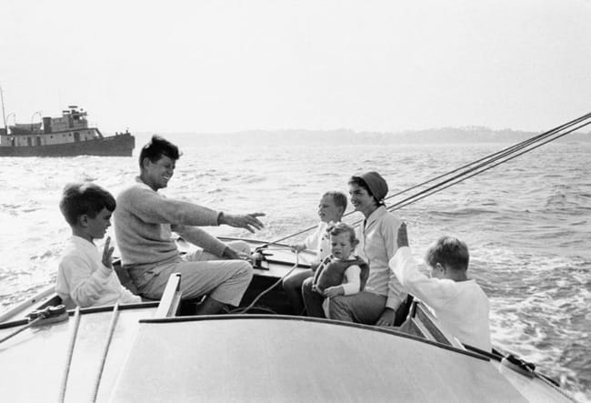 МАРК ШОУ  - СЛЪНЧЕВА ЕНЕРГИЯ ЗАХРАНВА УНИКАЛЕН ФОТОАРХИВ 