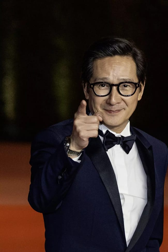 ВПЕЧАТЛЯВАЩИ ТОАЛЕТИ ЗА ГАЛА-ВЕЧЕРТА В МУЗЕЯ НА ФИЛМОВАТА АКАДЕМИЯ 2023