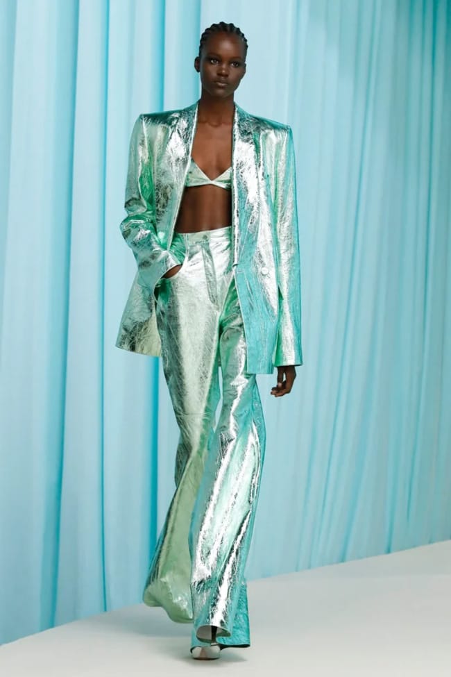 Предложения за лятно облекло