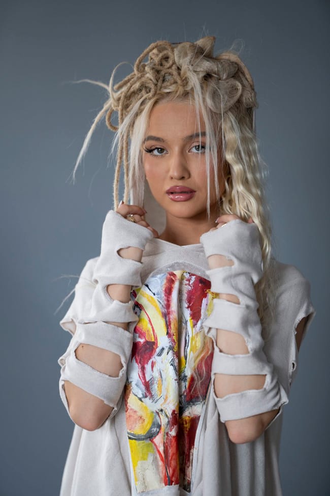 Аксел Харди