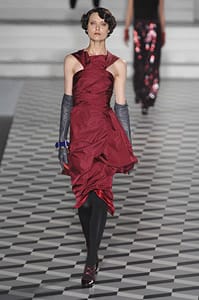 Модели на Марк Джейкъбс за колекция есен-зима 2006-07 за „MarcJacobs”