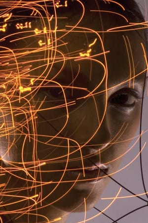 Материи, които сменят цвета си в зависимост от емоционалното състояние на този, който ги носи