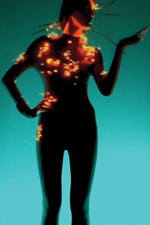 Материи, които сменят цвета си в зависимост от емоционалното състояние на този, който ги носи