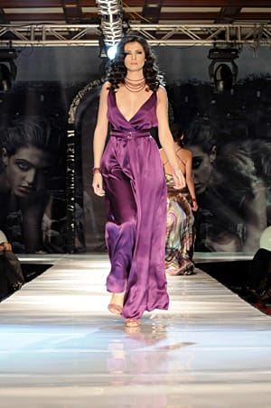 Модели на Виргиния Здравкова от колекция „Лаваца”