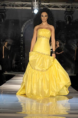 Модели на Виргиния Здравкова от колекция „Лаваца”