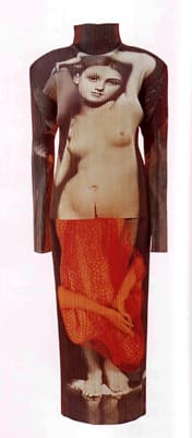 ИСЕЙ МИЯКЕ ИЛИ КОГАТО ИЗТОКЪТ СРЕЩА ЗАПАДА