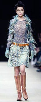 ИСЕЙ МИЯКЕ ИЛИ КОГАТО ИЗТОКЪТ СРЕЩА ЗАПАДА