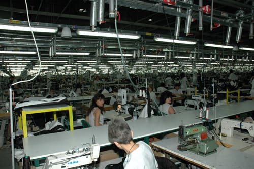 медиен десант в “Desizo Monni” 