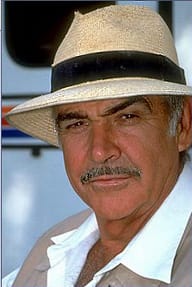 ШАПКАТА – МОДНИЯТ ПРИЯТЕЛ НА ЛЯТОТО