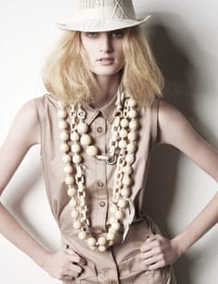 ШАПКАТА – МОДНИЯТ ПРИЯТЕЛ НА ЛЯТОТО