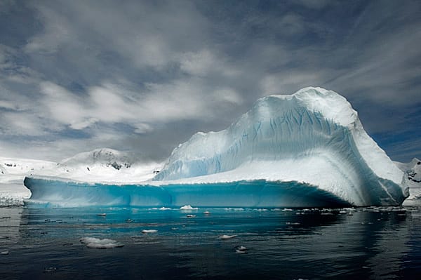 Саймън Люис: фотографът - пътешественик