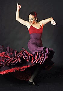 Исабел Байон – огън и грация в едно фламенко