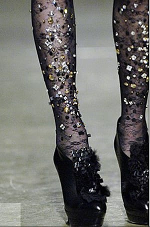 Чорапогащникът – новото дамско бижу