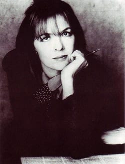 НИНО ЧЕРУТИ: ВЕЧНОТО ПРЕОТКРИВАНЕ НА ЕЛЕГАНТНОСТТА