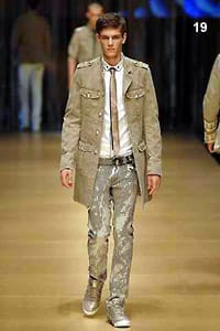 Произведения на Долче и Габана за “D&G”, пролет-лято 2008