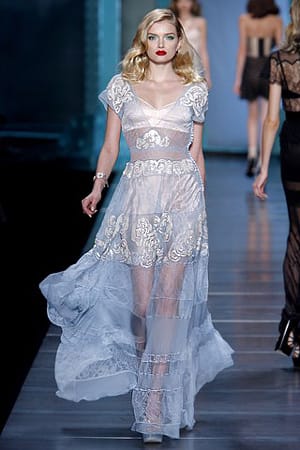 Деликатност в хипнотични цветове