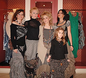 Бутик “Celebrity” посрещна пролетта с женско парти