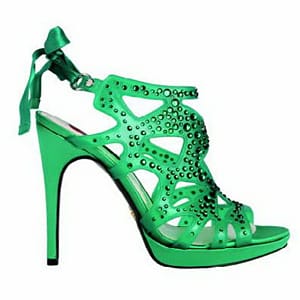 ЕКСТРАВАГАНТНОСТ НА ВИСОК ТОК