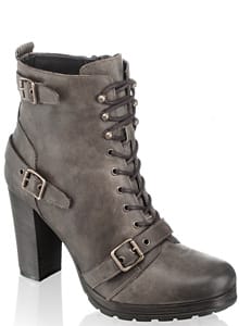 РЕТРО ШИК И ЕКСТРАВАГАНТЕН СЕКСАПИЛ ПРИ ОБУВКИТЕ ЗА ЕСЕНТА