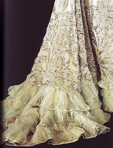 ЧАРЛЗ ФРЕДЕРИК УЪРТ: ПЪРВИЯТ ИМИДЖМЕЙКЪР В ИМПЕРИЯТА НА СТИЛА