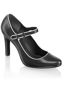 РЕТРО ШИК И ЕКСТРАВАГАНТЕН СЕКСАПИЛ ПРИ ОБУВКИТЕ ЗА ЕСЕНТА