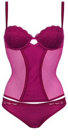 ПРИКАЗНА КОЛЕДА С TRIUMPH