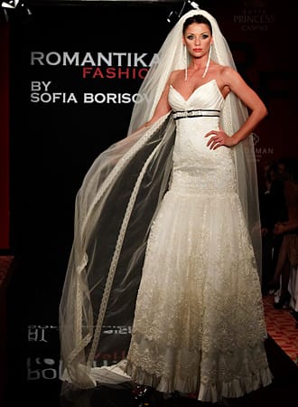 DIFFERENT 2011 – РАЗЛИЧНАТА КОЛЕКЦИЯ НА СОФИЯ БОРИСОВА