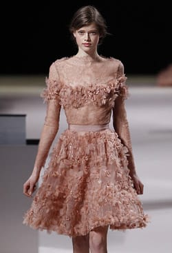 Облечете цветовете на пролетта и лятото