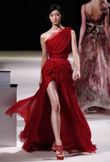 Облечете цветовете на пролетта и лятото