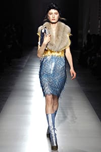 Рекордни продажби за Прада и Версаче