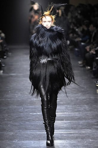 АН ДЕМЮЛЕМЕСТЕР – ЦАРИЦАТА НА ДЕКОНСТРУКТИВИЗМА