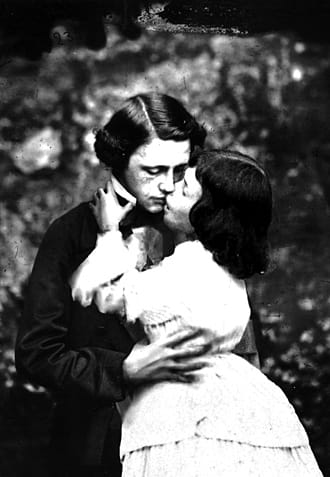 ЛОЛИТА – В ГРАДИНАТА НА НЕВИННОСТА. . .