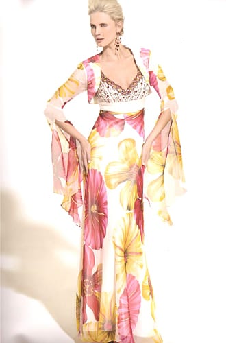 РОШАВИ ТЕНДЕНЦИИ В АБИТУРИЕНТСКИТЕ ОБЛЕКЛА ОТ АЛБЕНА АЛЕКСАНДРОВА 