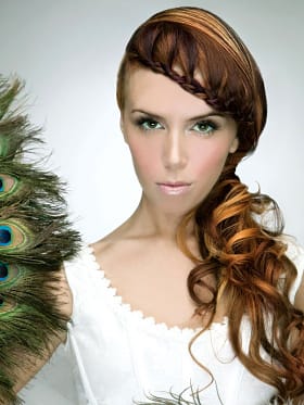 БЪДЕТЕ СИГУРНИ В БАЛНАТА СИ ПРИЧЕСКА